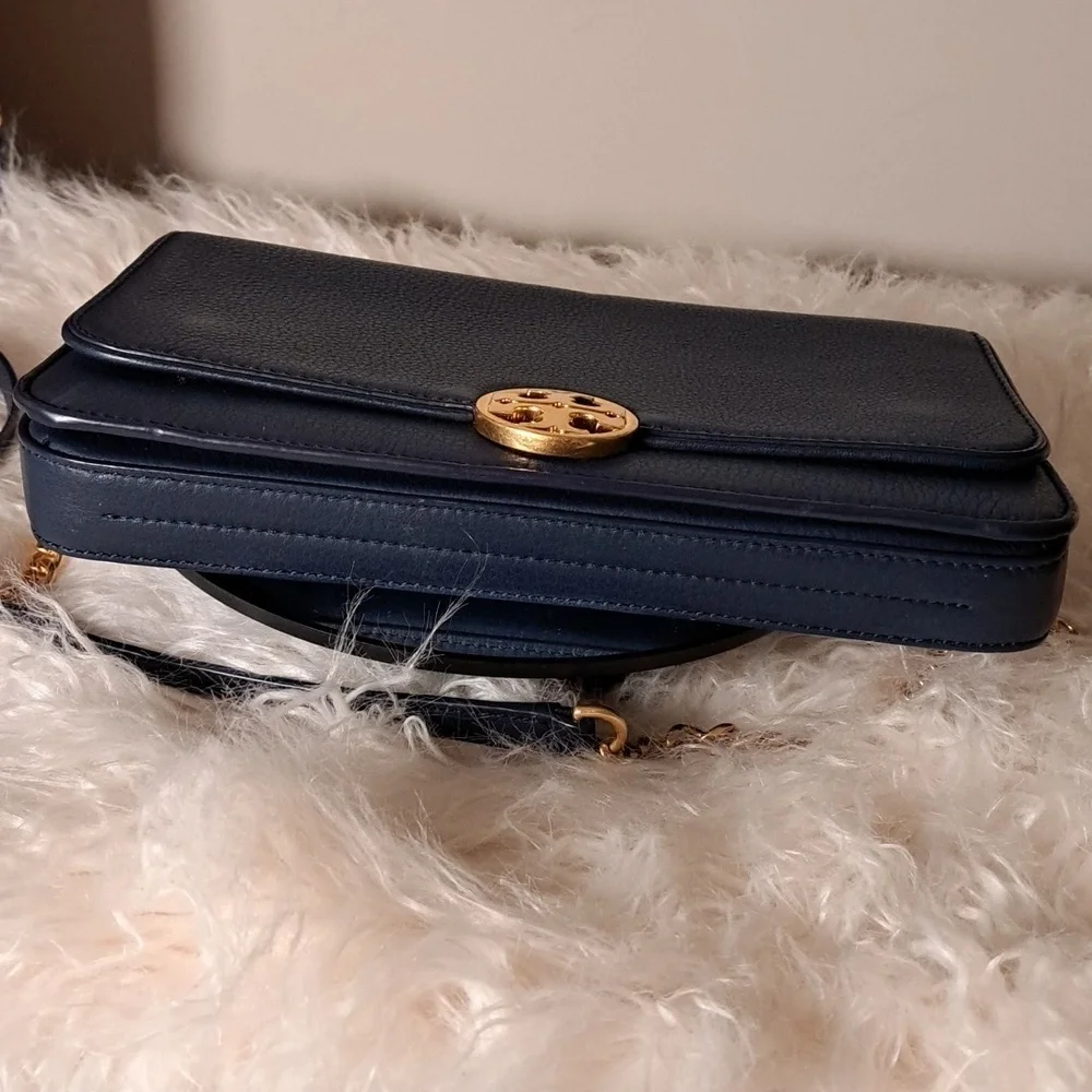 Tory Burch Chelsea Leather Shoulder Bag EUC